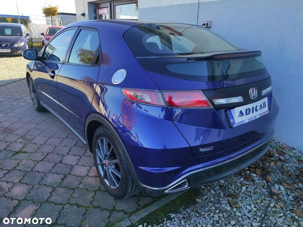 Honda Civic - 4