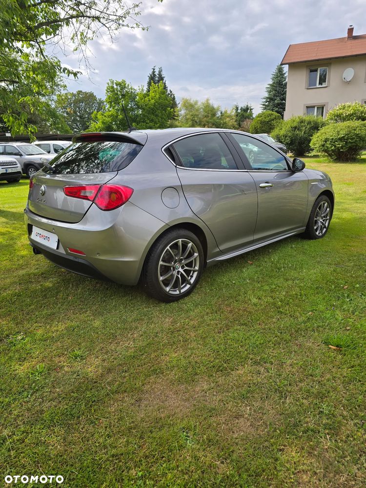 Alfa Romeo Giulietta - 6