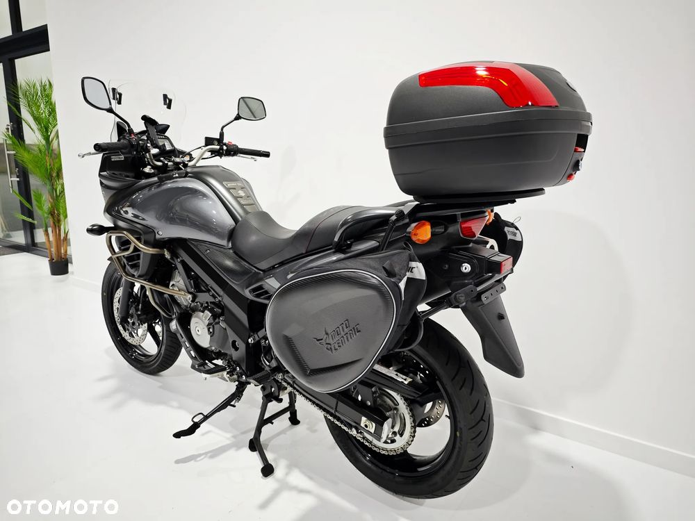 Suzuki V-STROM - 15