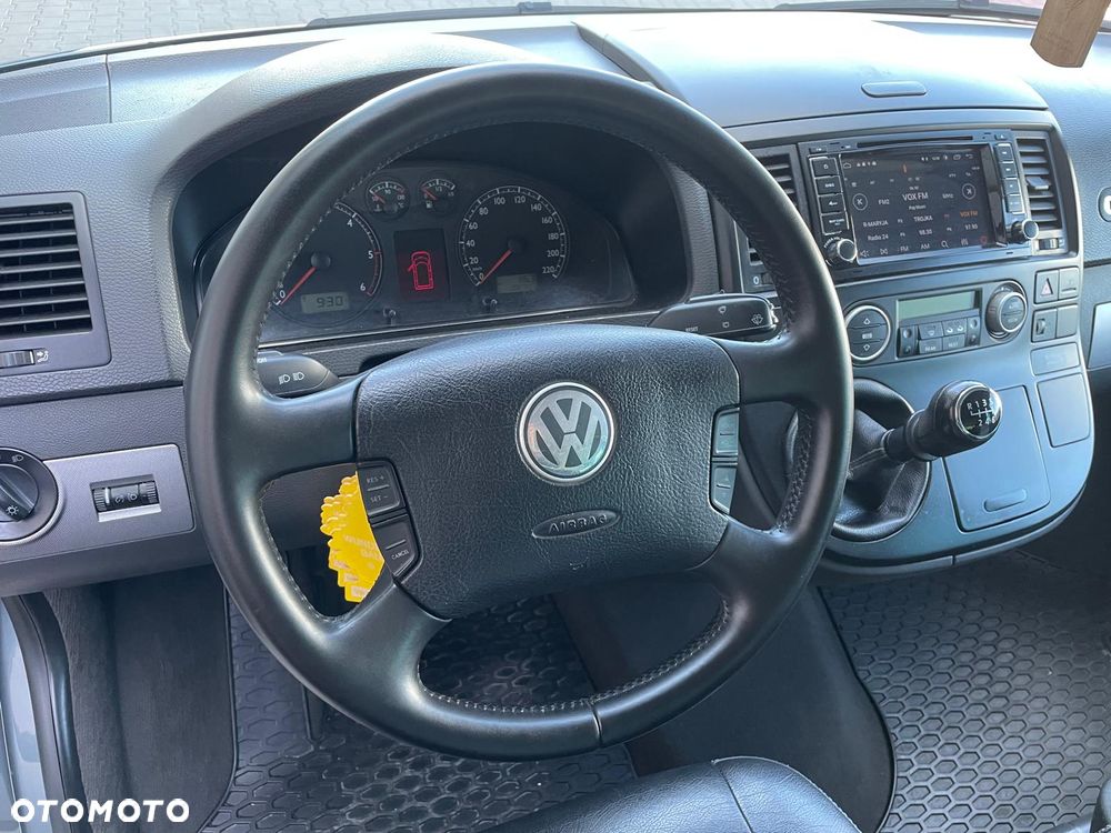 Volkswagen Transporter Multivan Comfortline - 12