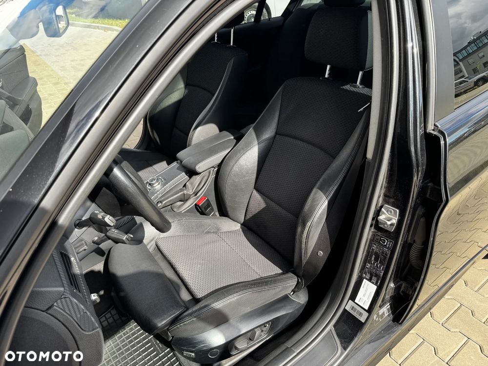 BMW Seria 3 - 12