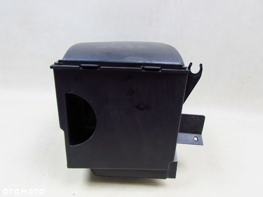 VOLVO C30 S40 V50 C70 LIFT 06-13 SKRZYNKA OBUDOWA AKUMULATORA 31301483 30667941 - 4