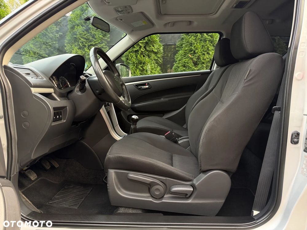 Suzuki Swift 1.2 X-ITE - 22