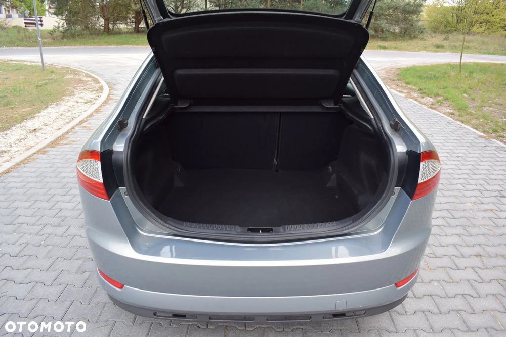 Ford Mondeo - 13