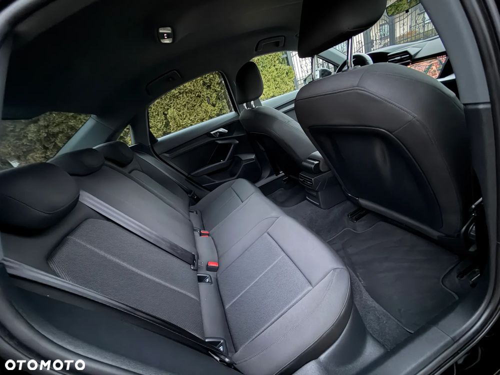 Audi A3 Limousine 35 TFSI S tronic - 36