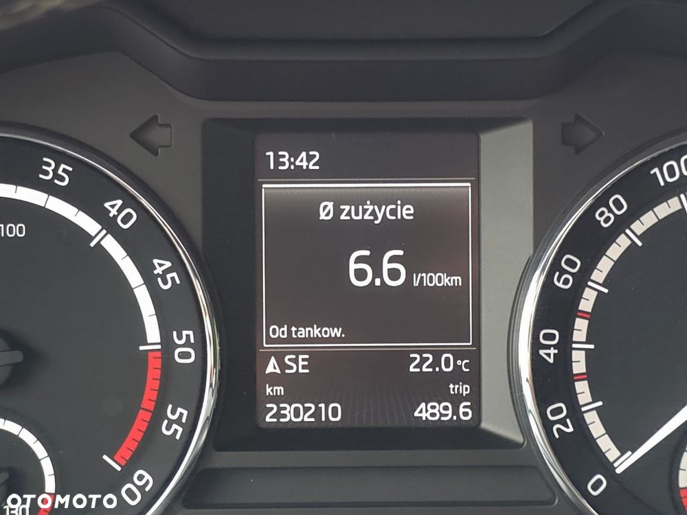 Skoda Octavia 2.0 TDI RS - 21