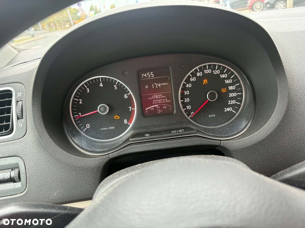 Volkswagen Polo - 7