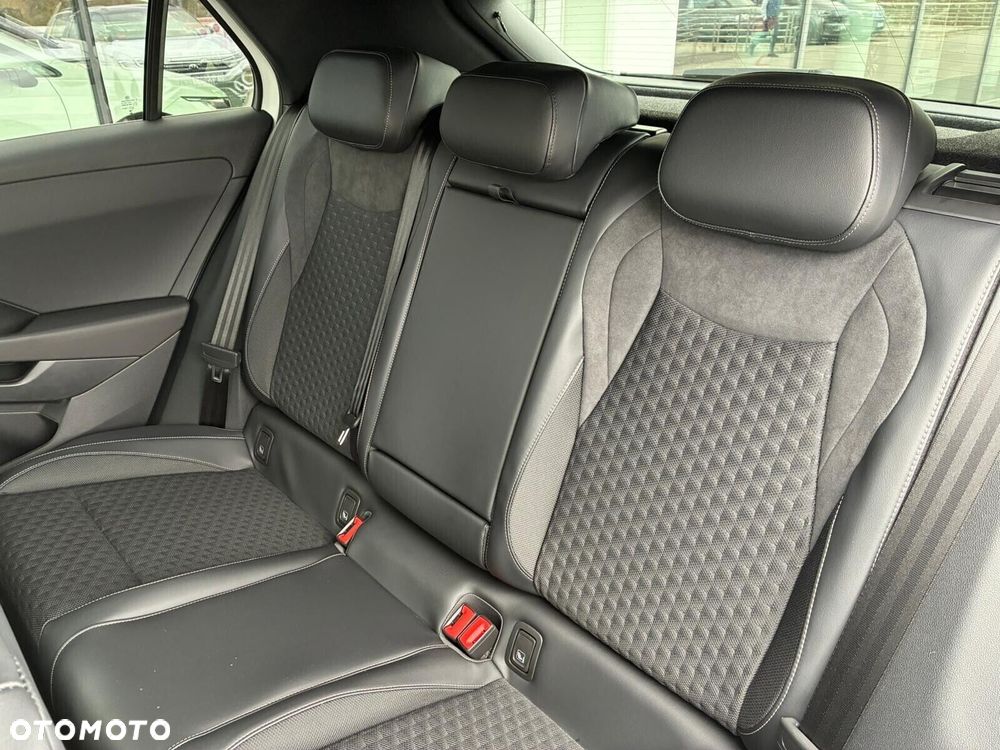 Volkswagen T-Roc - 7