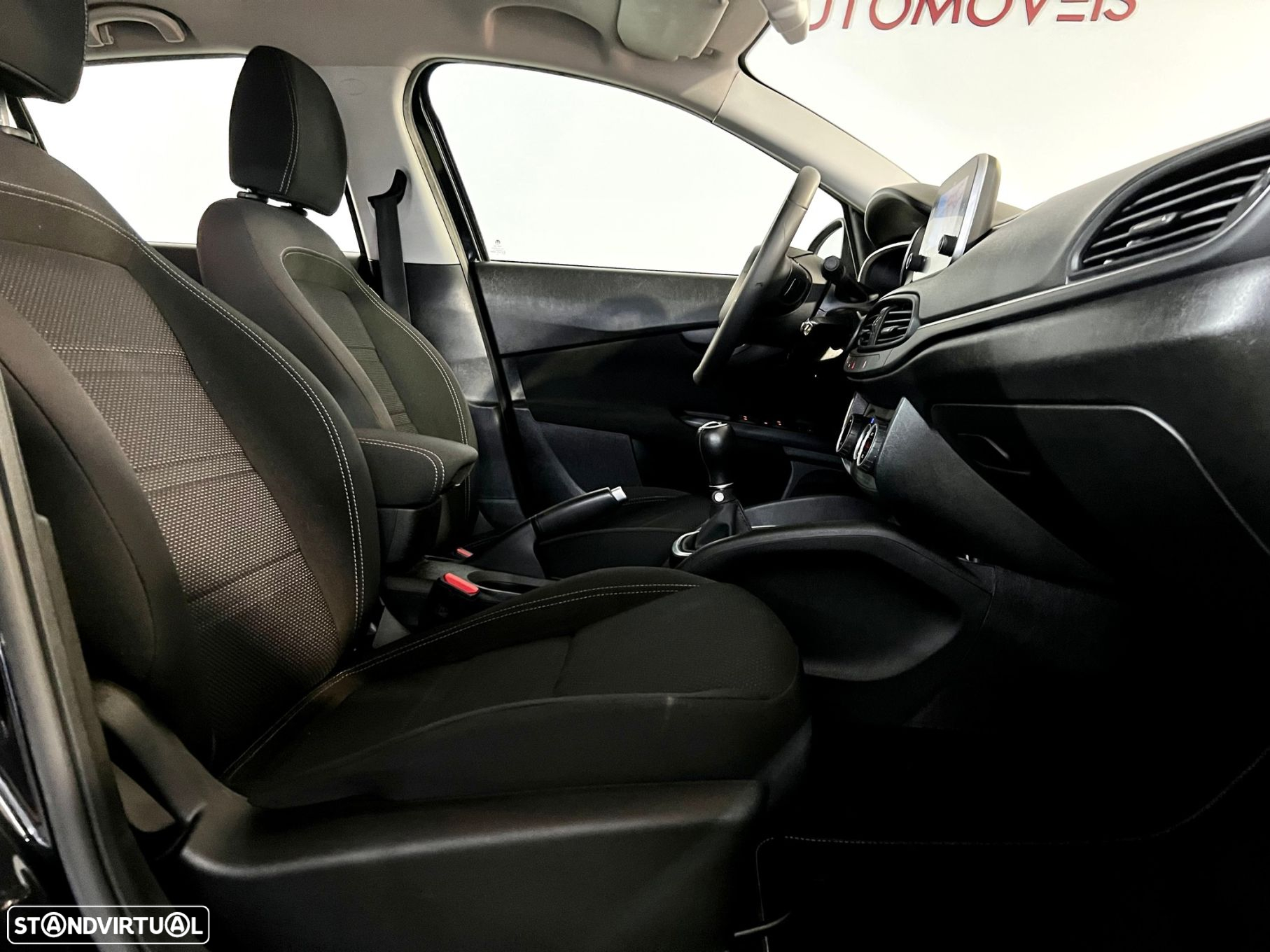Fiat Tipo Station Wagon 1.3 M-Jet Lounge - 17