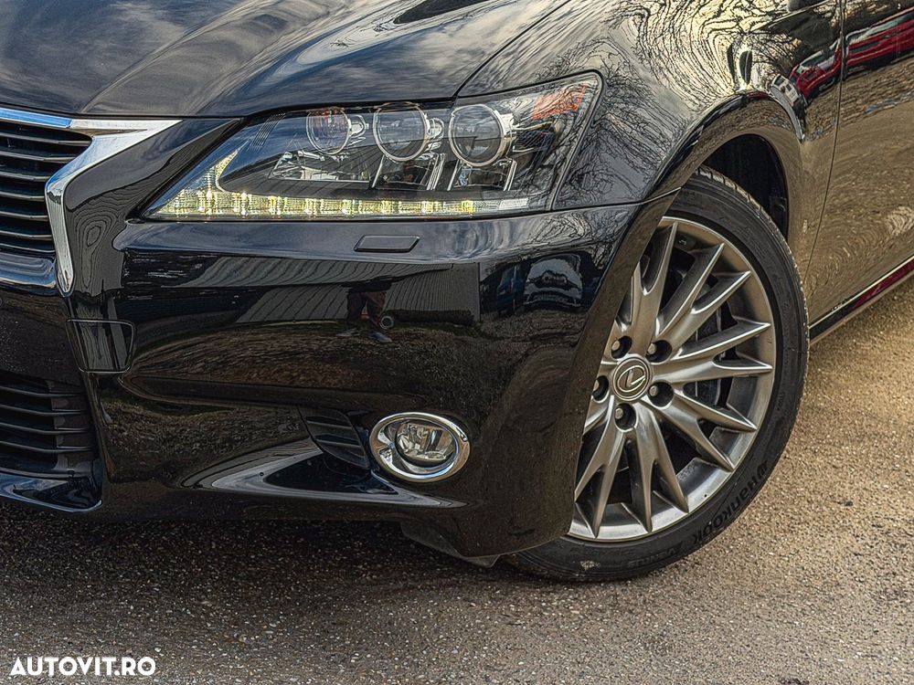Lexus Seria GS 450h - 17