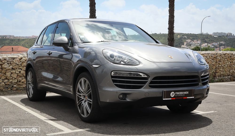 Porsche Cayenne S Tiptronic S - 12