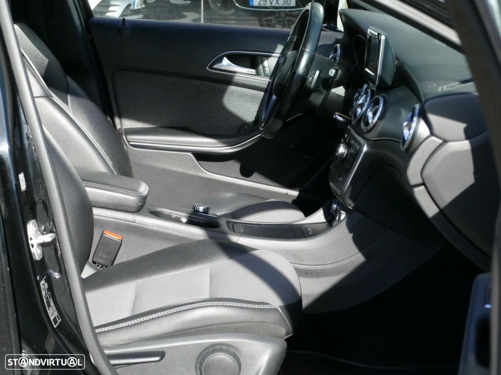 Mercedes-Benz GLA 180 d Style Aut. - 30