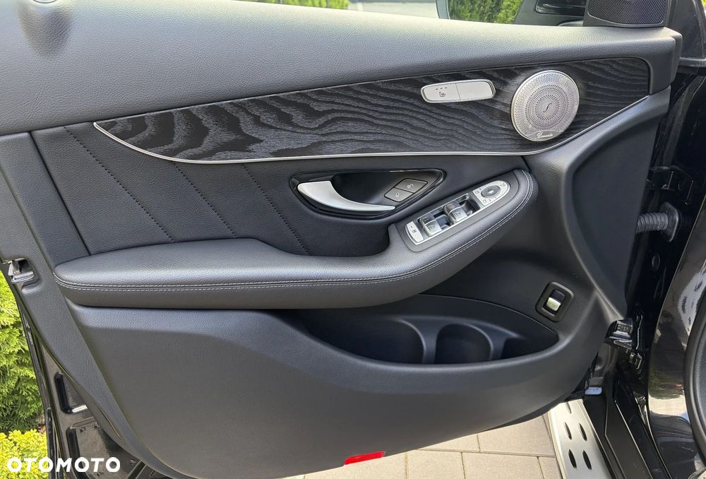 Mercedes-Benz GLC - 9