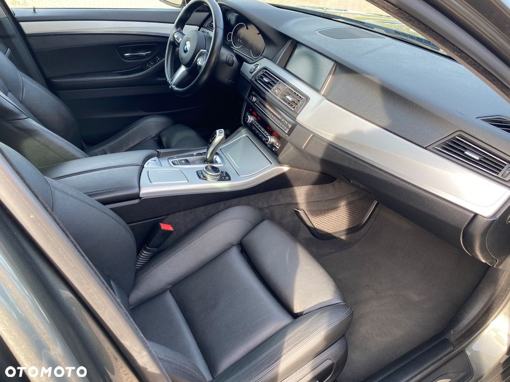 BMW Seria 5 520d Luxury Line sport - 25