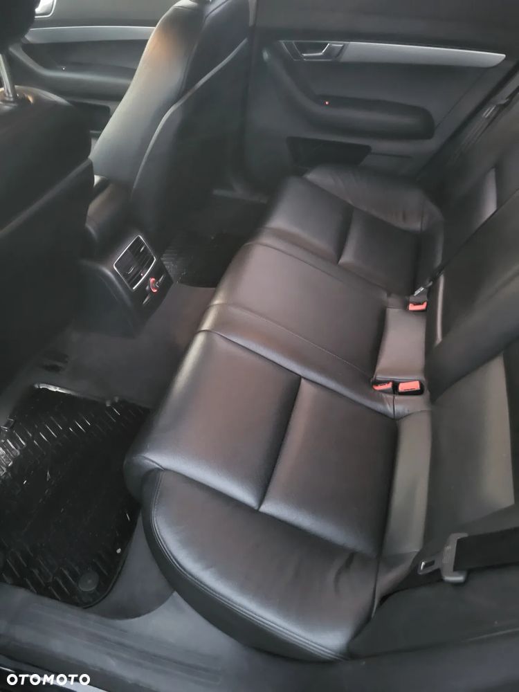 Audi A6 Avant 2.0 TDI Multitronic - 5