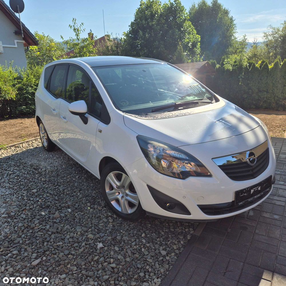 Opel Meriva - 8
