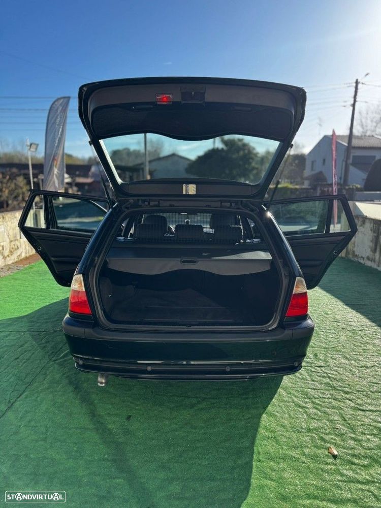 BMW 320 dA Sport - 12