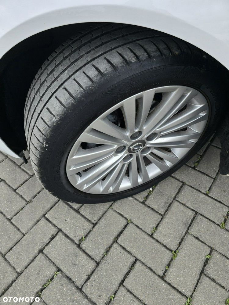 Opel Insignia - 34