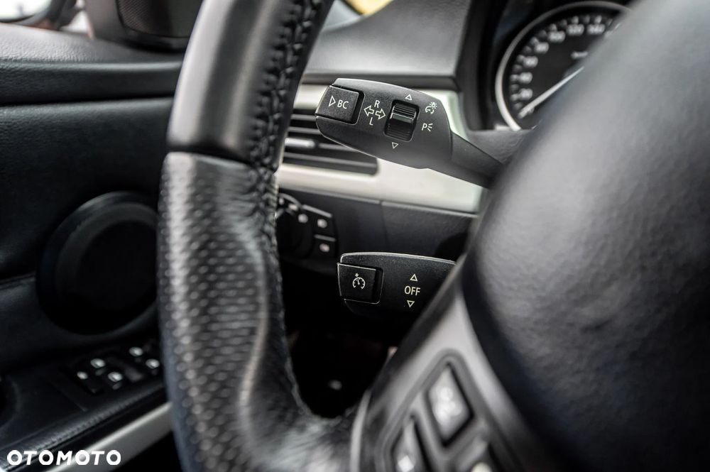 BMW Seria 3 320d DPF - 29