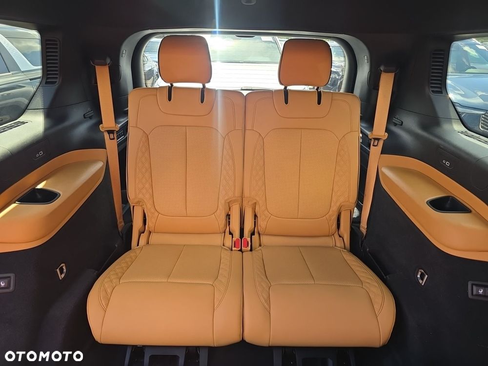 Jeep Grand Cherokee - 10