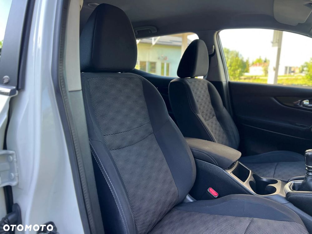 Nissan Qashqai 1.2 DIG-T Tekna - 27