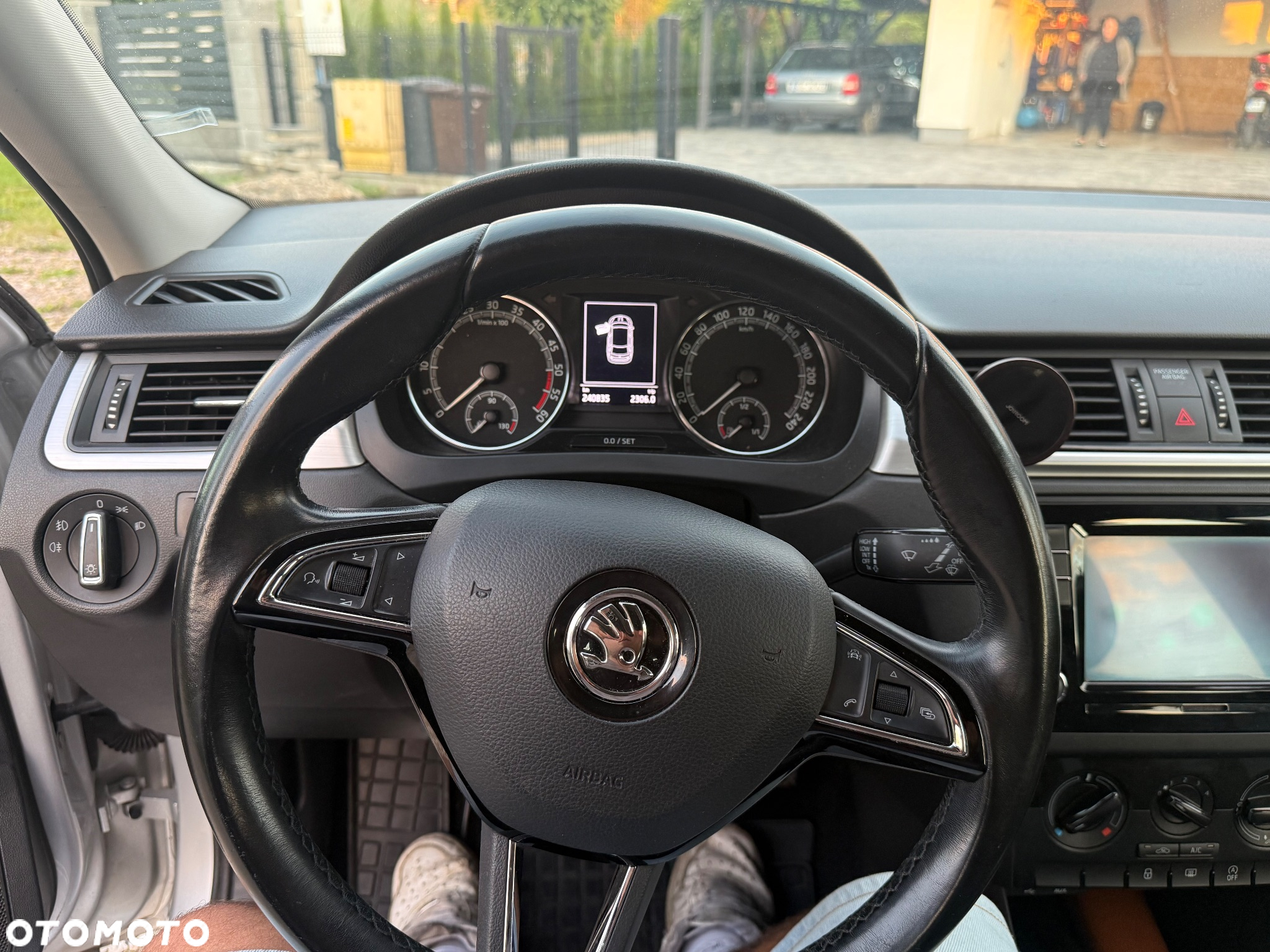 Skoda RAPID - 10
