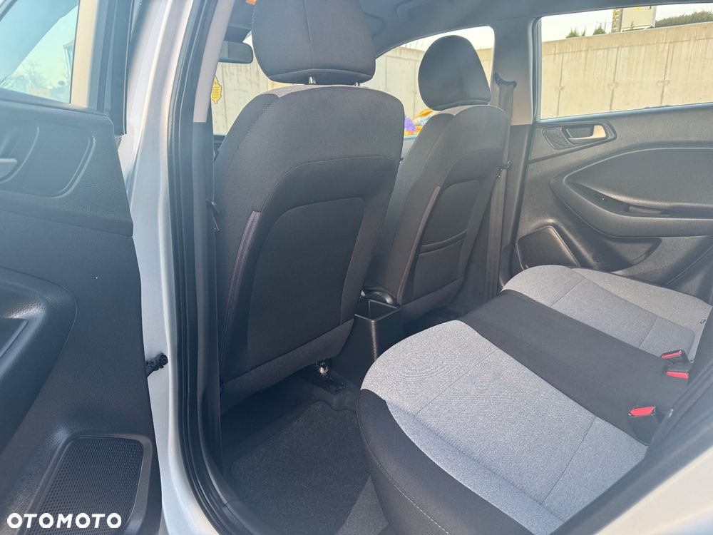 Hyundai i20 1.1 CRDi 5 Star Edition - 25