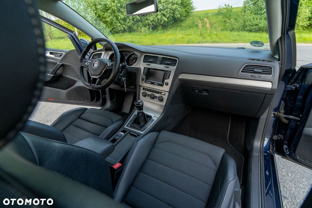 Volkswagen Golf 2.0 TDI BMT Comfortline EU6 - 27