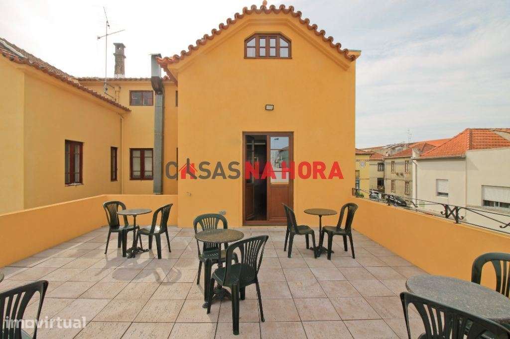 Quarto para 2 pessoas - Yellow Residence Amial - Grande imagem: 2/14