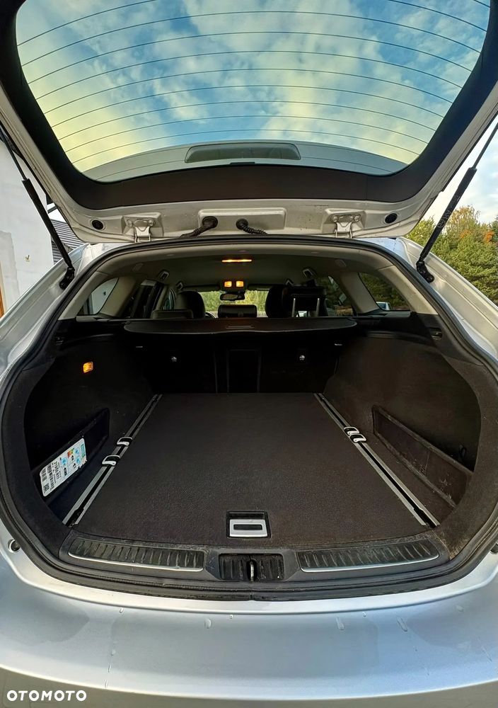 Toyota Avensis 2015 photo 2