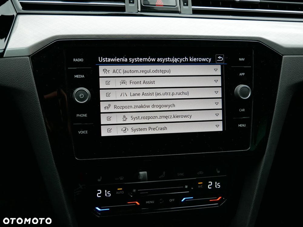 Volkswagen Passat 2.0 TDI EVO Business DSG - 24