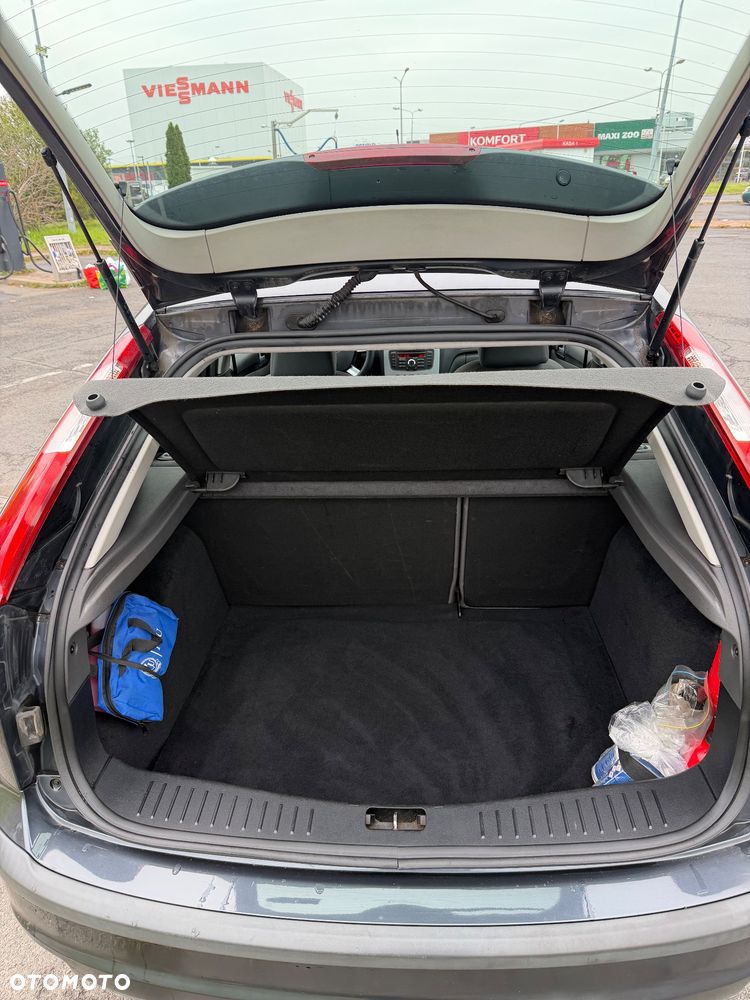 Ford Focus - 10