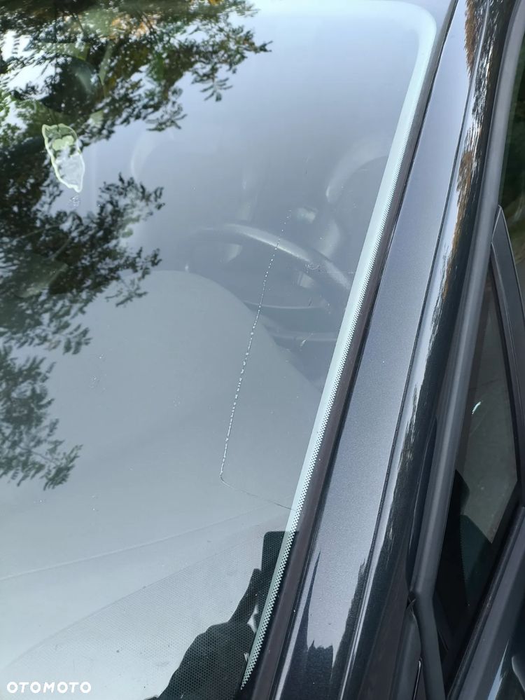 Citroën C5 2.0i 16V Dynamique - 8