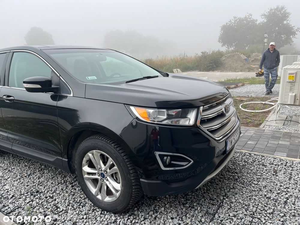 Ford Edge - 4