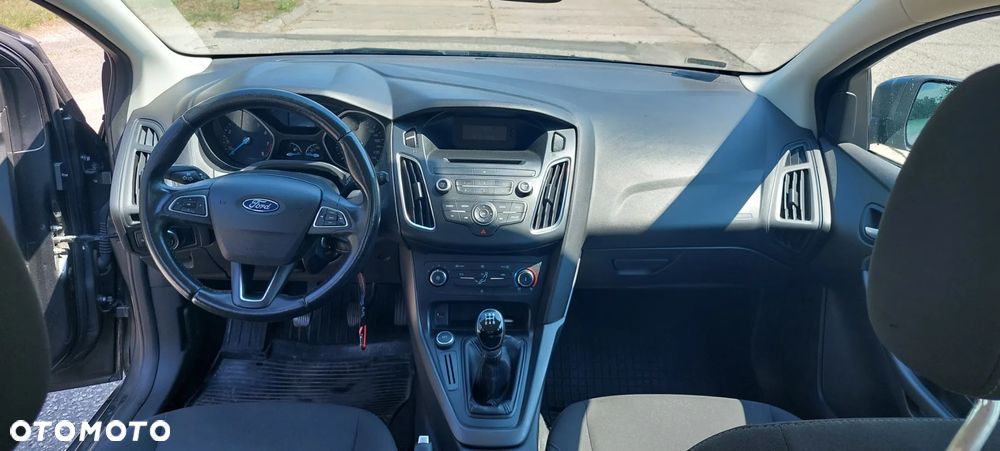 Ford Focus 1.6 Trend Sport - 6