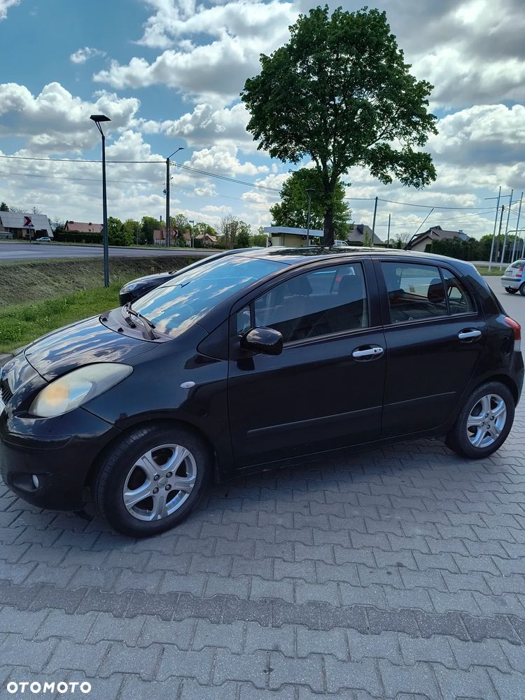 Toyota Yaris 1.4 D-4D Active - 1