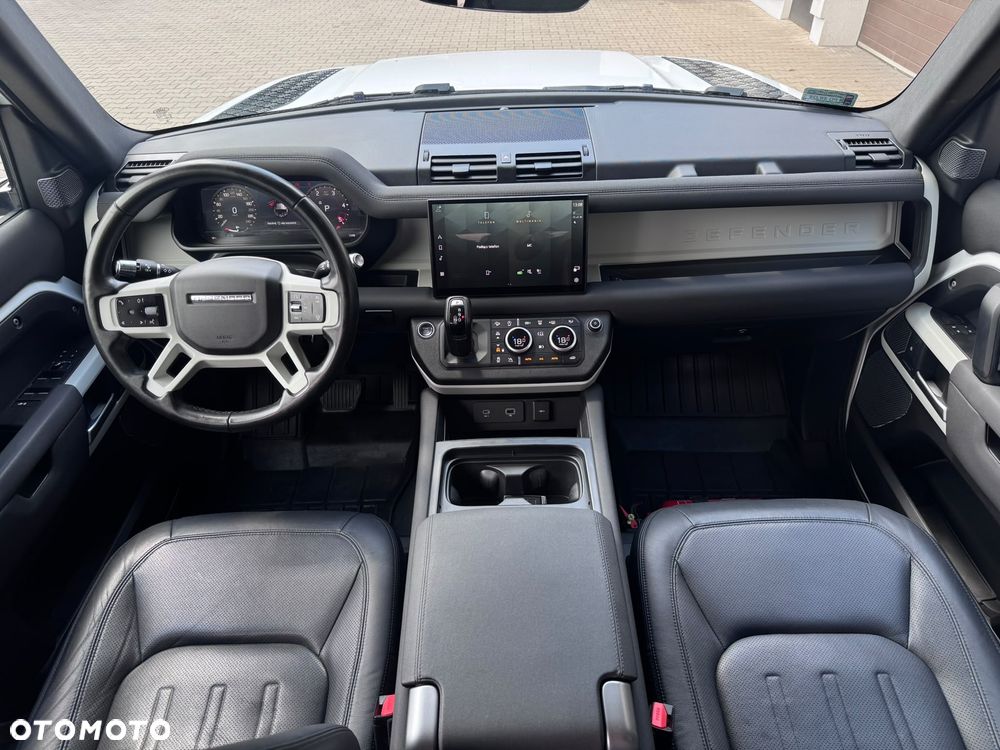 Land Rover Defender 3.0 D200 mHEV S - 18