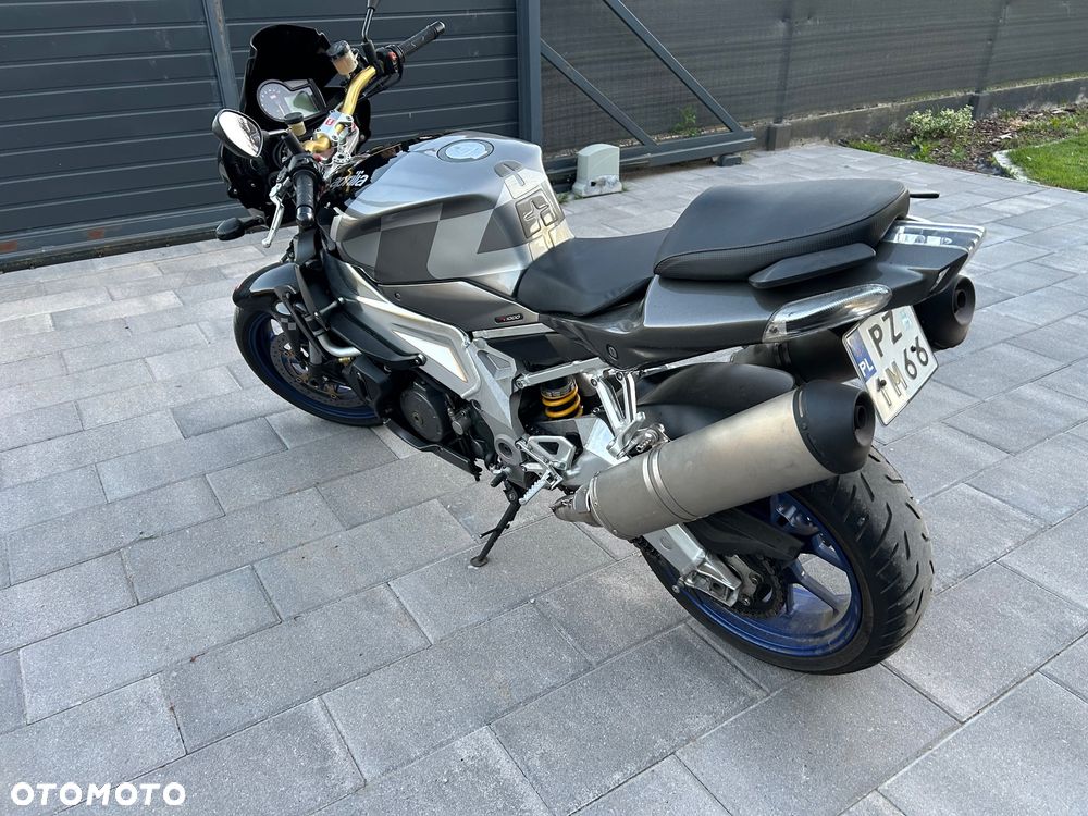 Aprilia RSV - 4
