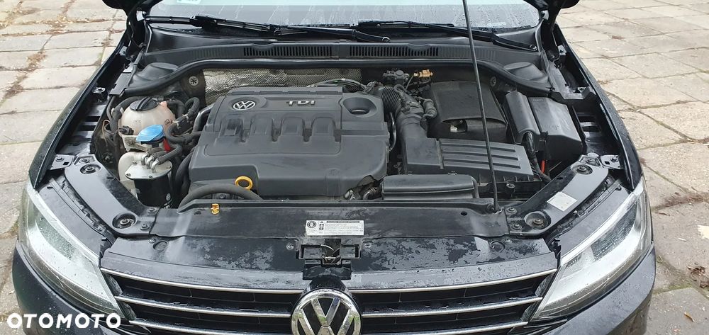 Volkswagen Jetta 2.0 TDI DPF BMT Comfortline - 14