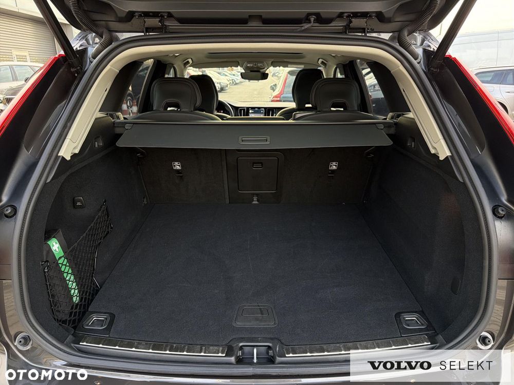 Volvo XC 60 - 32