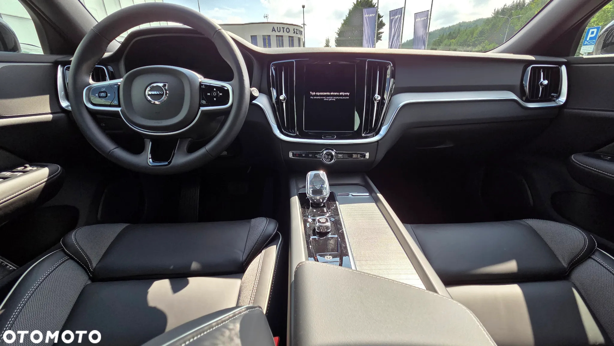 Volvo V60 B4 B Plus Dark - 9