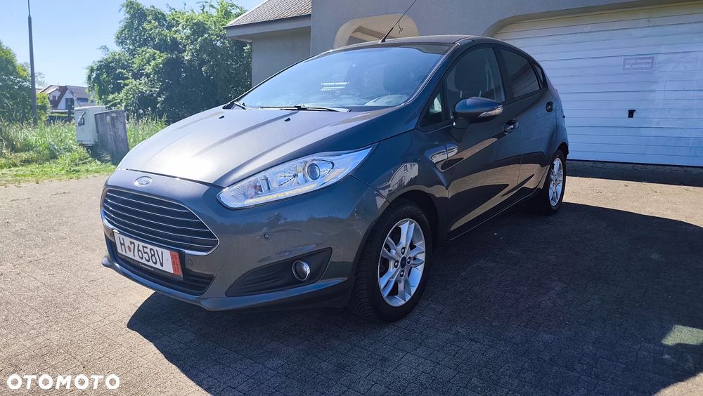 Ford Fiesta 1.0 EcoBoost S&S TITANIUM - 24