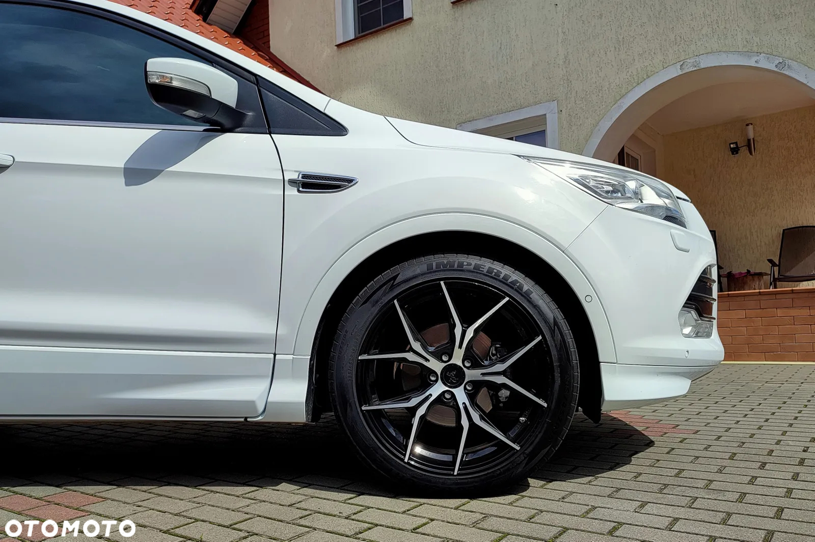 Ford Kuga 1.5 EcoBoost 2x4 ST-Line - 39