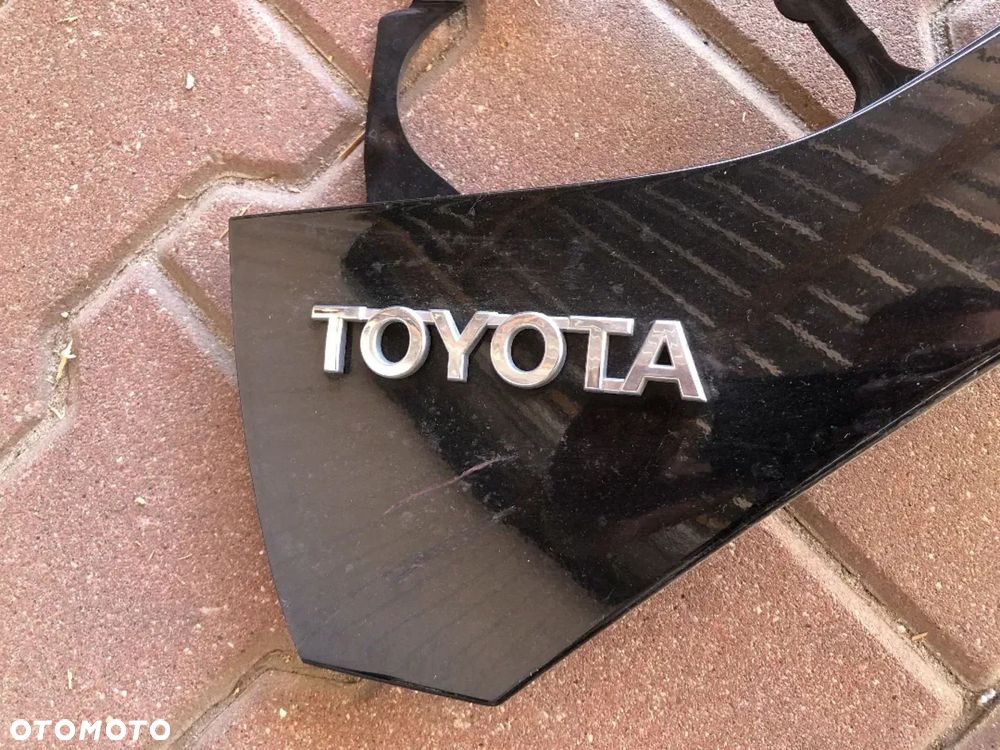 TOYOTA AVENSIS T27 II LIFT T29 2015- SEDAN BLENDA KLAPY TYLNEJ TYŁ LISTWA CHROM - 8