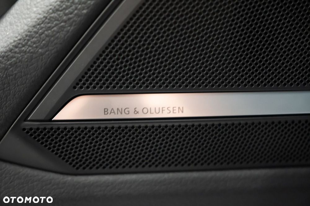 Audi RS6 Avant - 12