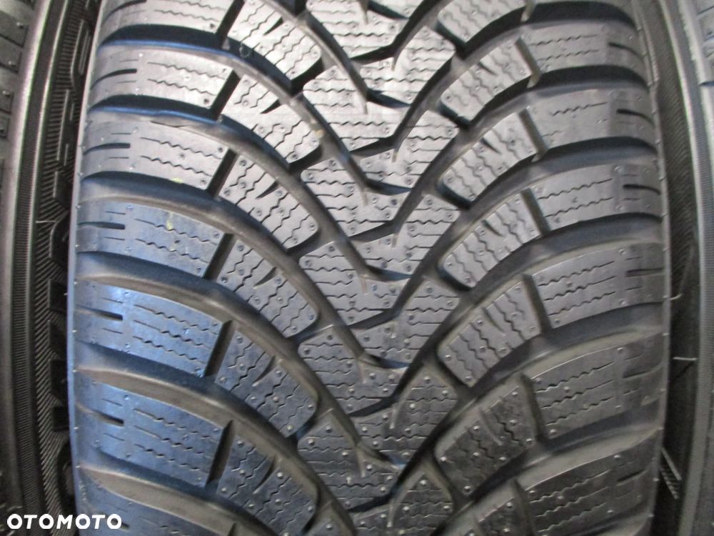 OPONY 215 55 17 98V FALKEN  - ZIMA - 12