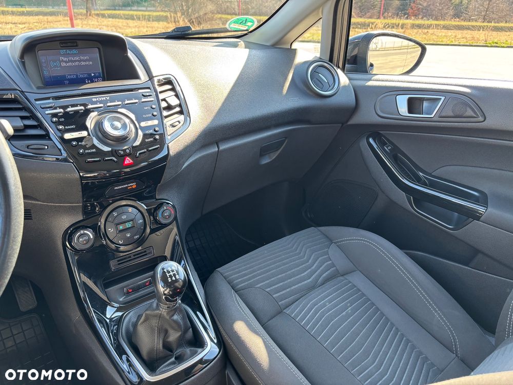 Ford Fiesta 1.6 TDCi Titanium - 11