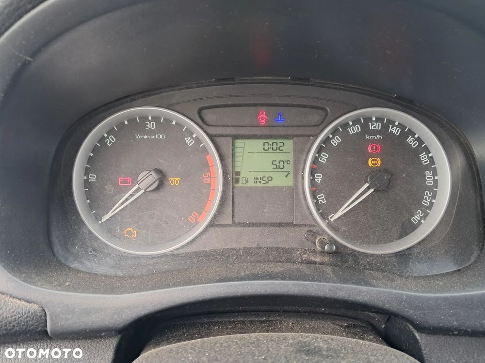 DAWCA CZĘŚCI SKODA FABIA II KOMBI 2008 1.9 TDI BSW KL. LF9E 1026 - 13