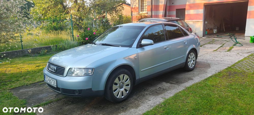 Audi A4 Limousine - 2