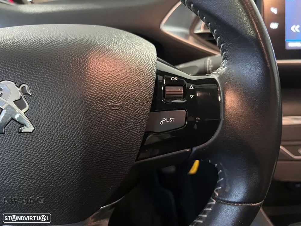 Peugeot 308 SW 1.5 BlueHDi Active - 17